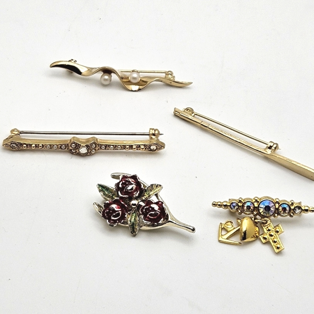 🟢3/$19🟢 Mixed 5 Piece Gold Silver Small Brooches Pins GERRYS Pearls